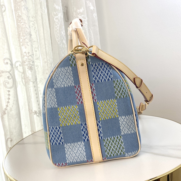 ルイヴィトンバッグ角部分ディテール